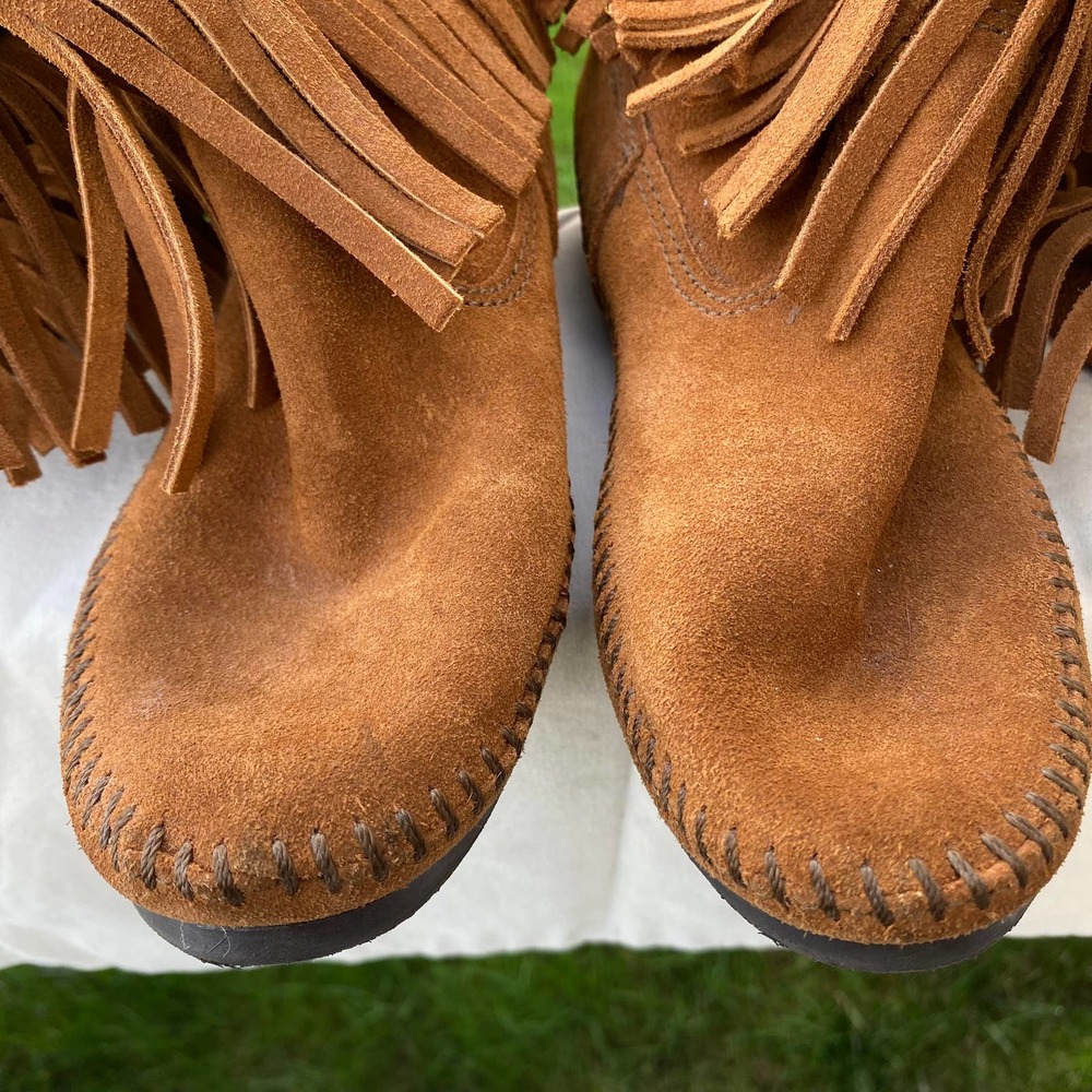 Minnetonka 3 Layer Fringe Suede Brown Pull On Boo… - image 2